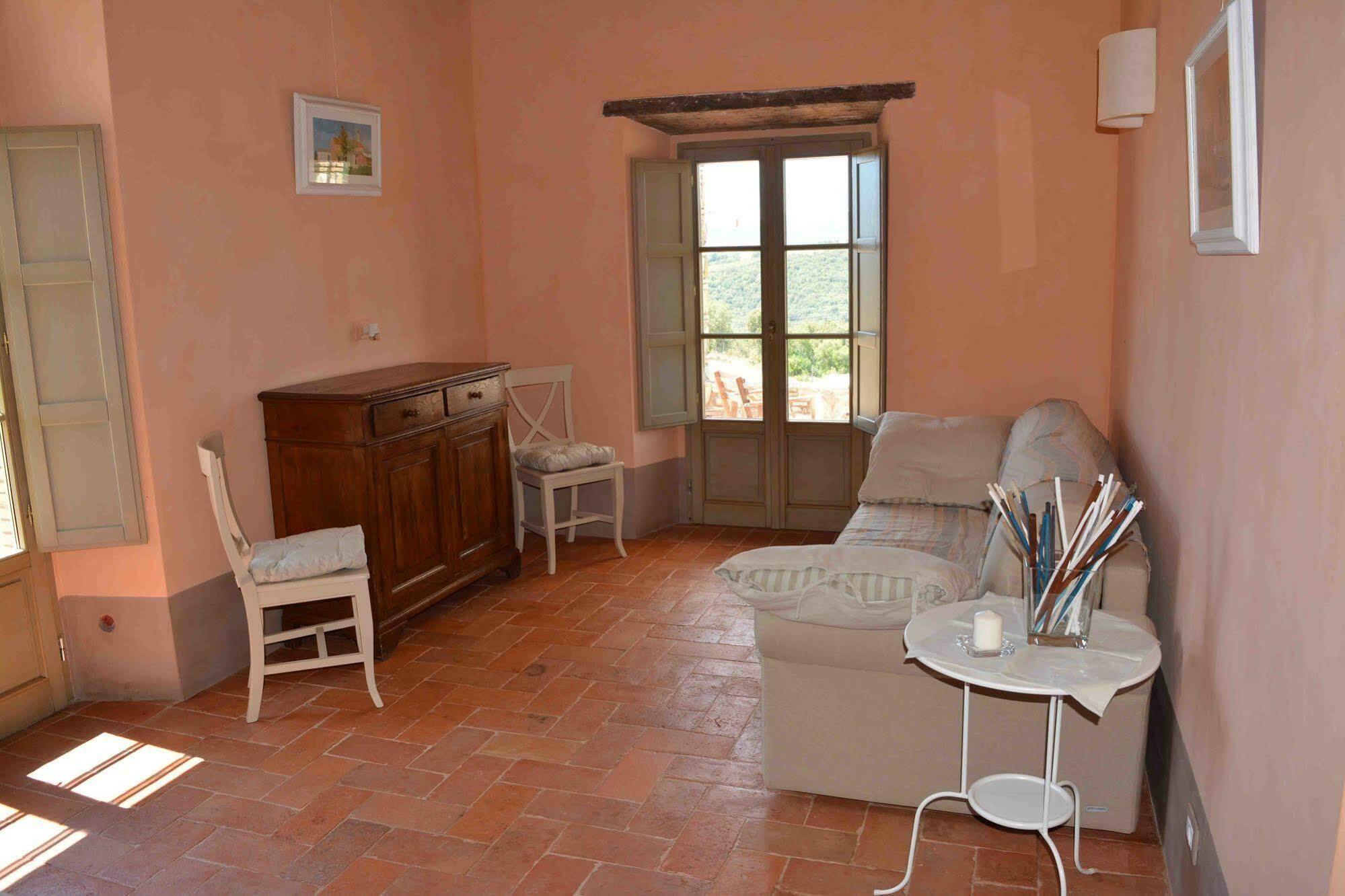 Borgo Le Moraiole *